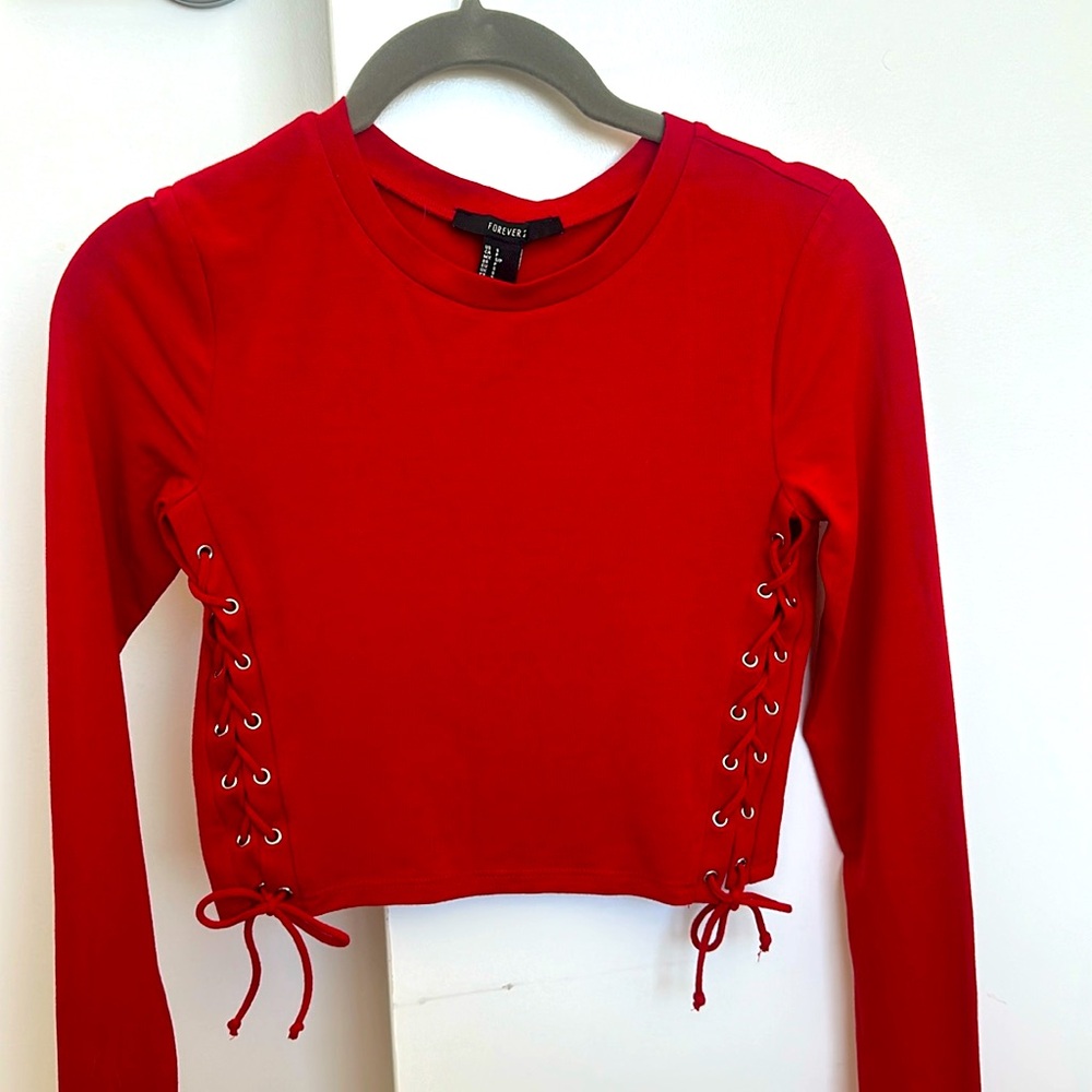 Crop top